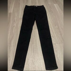 Levi's Black Skinny Jeans for Women